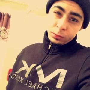 Meet your Posher, Brandon